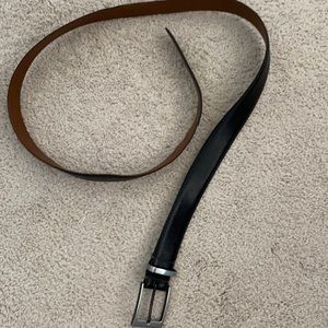 Men’s black leather belts